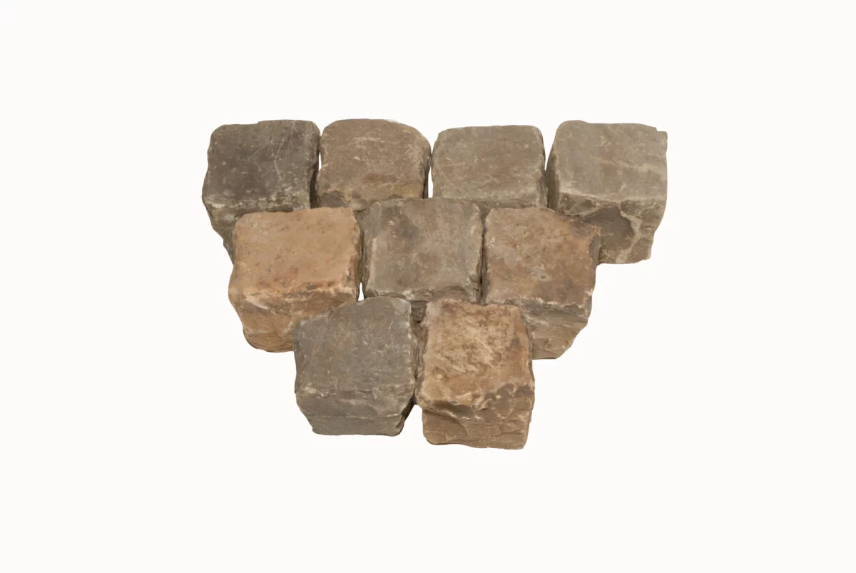 paves-carres-gres-reemploi-ancien